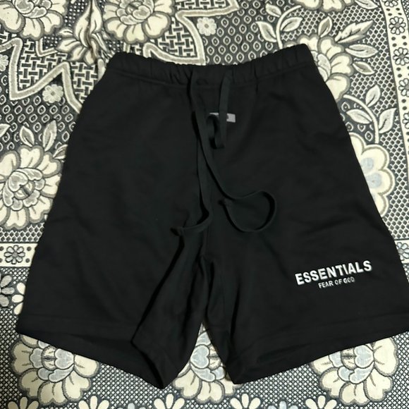 Essential - Picture 3 of 3